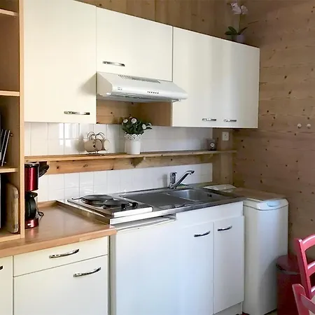 Marie Locations Coeur Village