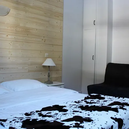 Marie Locations Coeur Village *